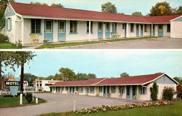 Bell Motel - Vintage Postcard (newer photo)